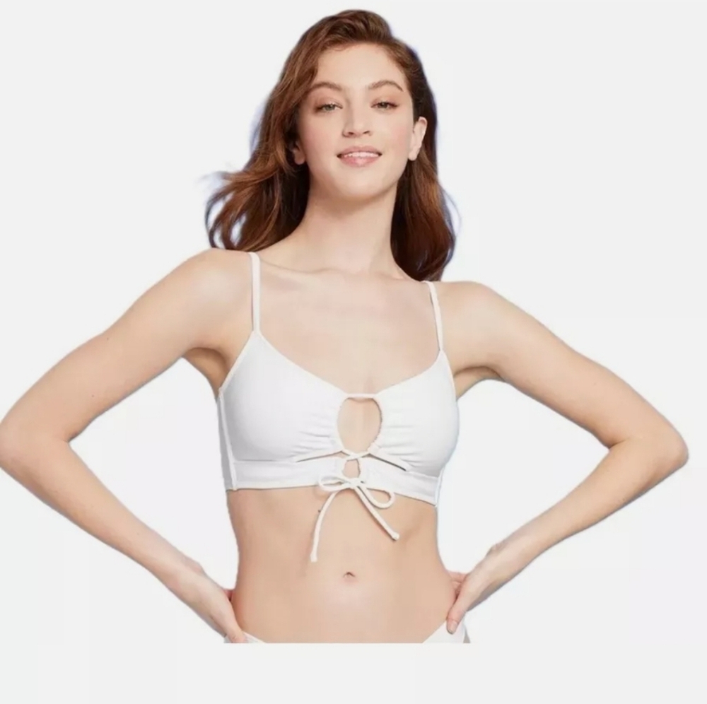 NWOT White Tie-Front Bikini Top
